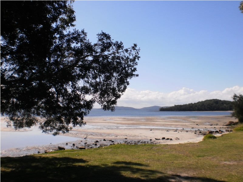 68 Peace Parade, Tanilba Bay NSW 2319