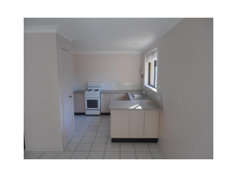 2/8 Tilligerry Track, Tanilba Bay NSW 2319