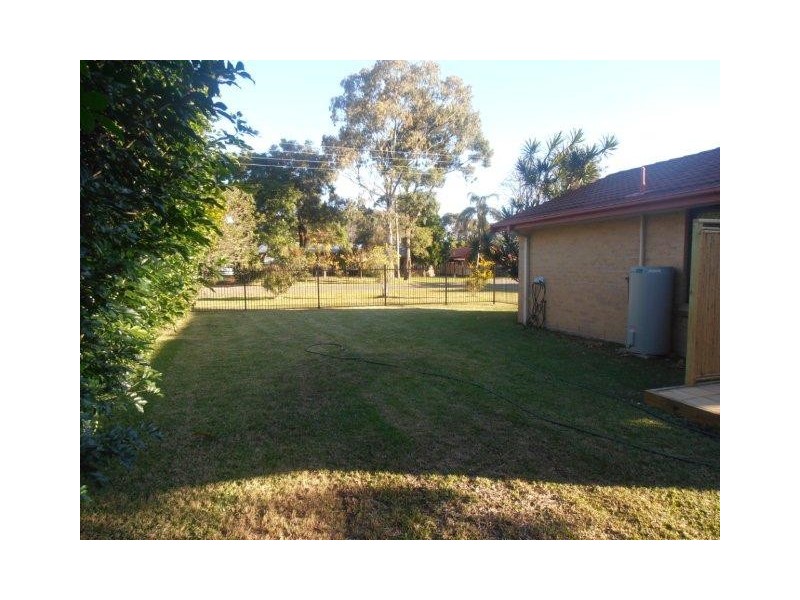 2/8 Tilligerry Track, Tanilba Bay NSW 2319