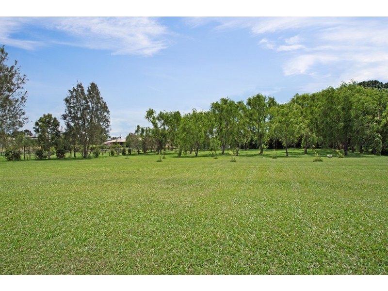 22 Brownes Road, Salt Ash NSW 2318