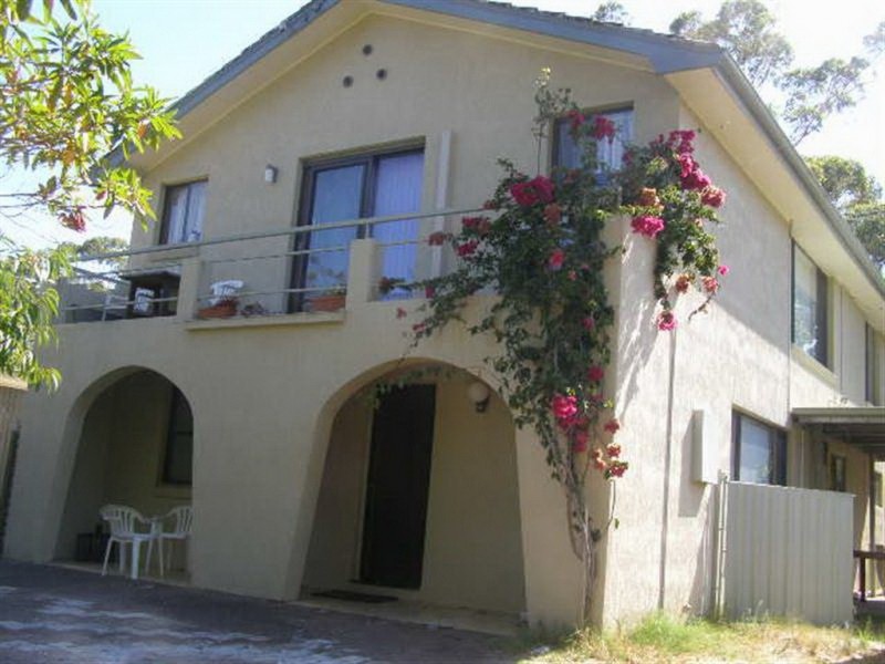 4 Johnson Parade, Lemon Tree Passage NSW 2319