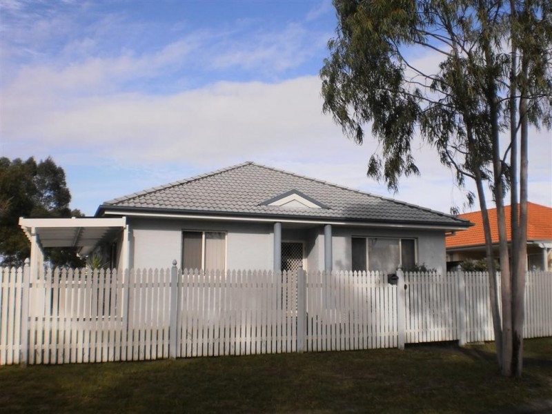 13 Brittania Drive, Tanilba Bay NSW 2319