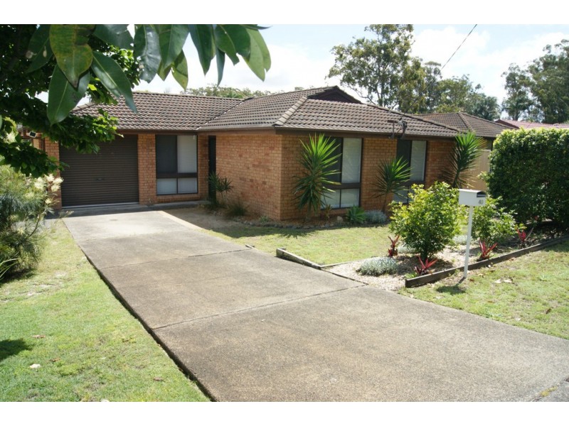 40 Gould Drive, Lemon Tree Passage NSW 2319