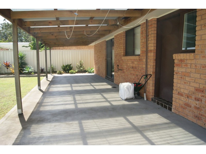 40 Gould Drive, Lemon Tree Passage NSW 2319