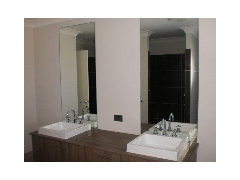 34 Brittania Drive, Tanilba Bay NSW 2319