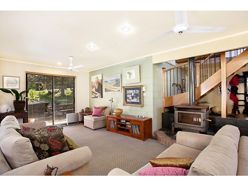 24 Admiralty Avenue, Tanilba Bay NSW 2319