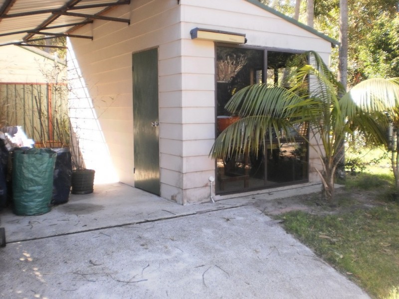 36 Helen Avenue, Lemon Tree Passage NSW 2319