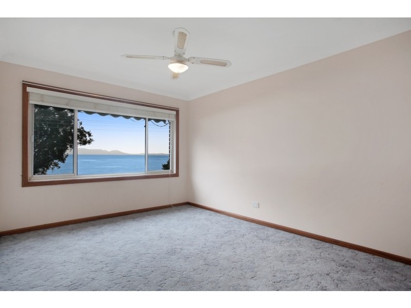 68 Peace Parade, Tanilba Bay NSW 2319