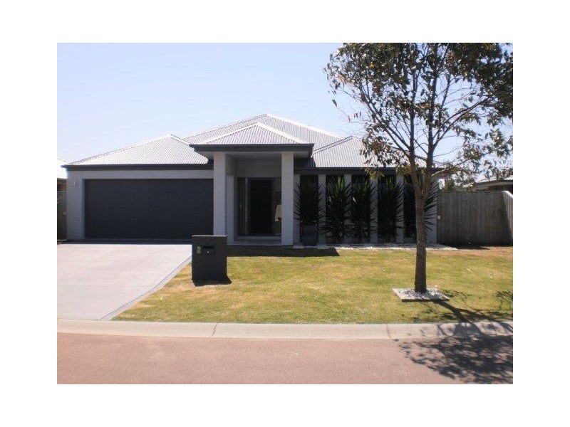 7 Matilda Avenue, Tanilba Bay NSW 2319