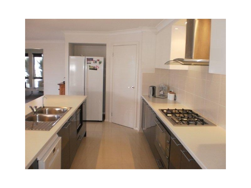 7 Matilda Avenue, Tanilba Bay NSW 2319