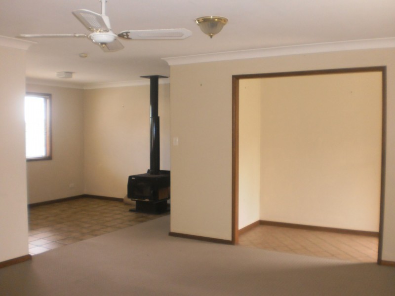 13 Elaine Avenue, Lemon Tree Passage NSW 2319