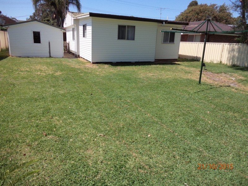 16 Elaine Avenue, Lemon Tree Passage NSW 2319