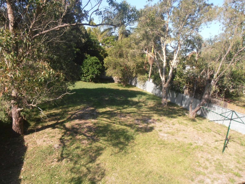 62 Francis Avenue, Lemon Tree Passage NSW 2319