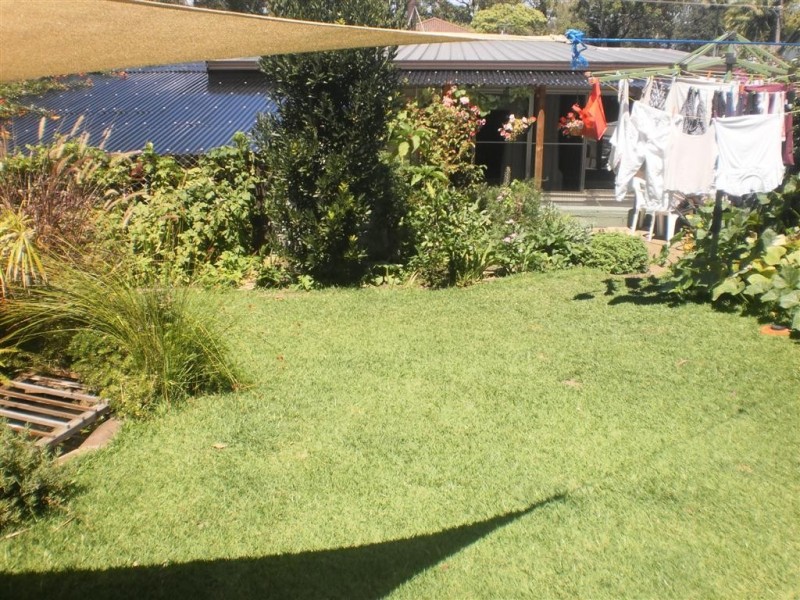 13 Rose Street, Lemon Tree Passage NSW 2319