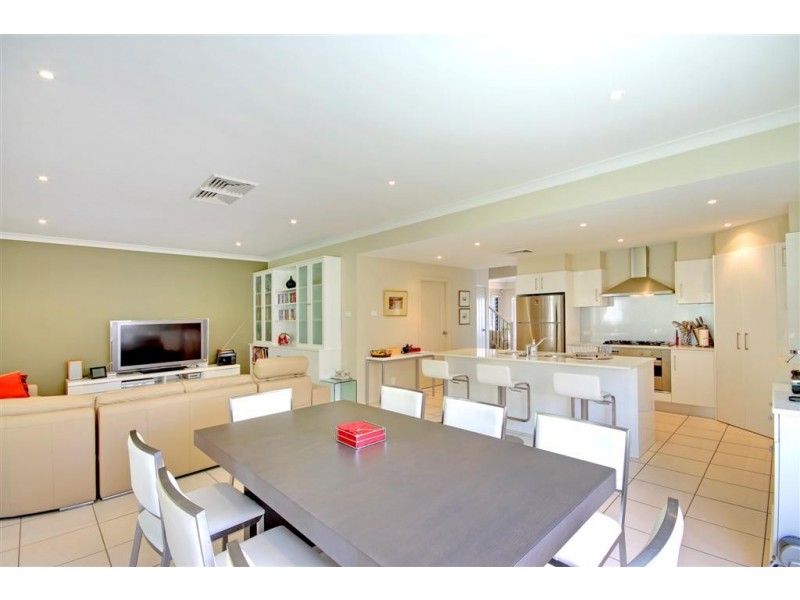 14 Peace Parade, Tanilba Bay NSW 2319