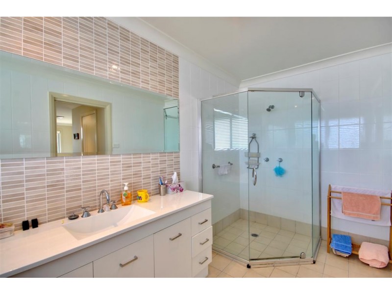 14 Peace Parade, Tanilba Bay NSW 2319