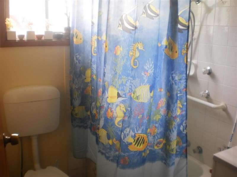 6 Lloyd George Grove, Tanilba Bay NSW 2319