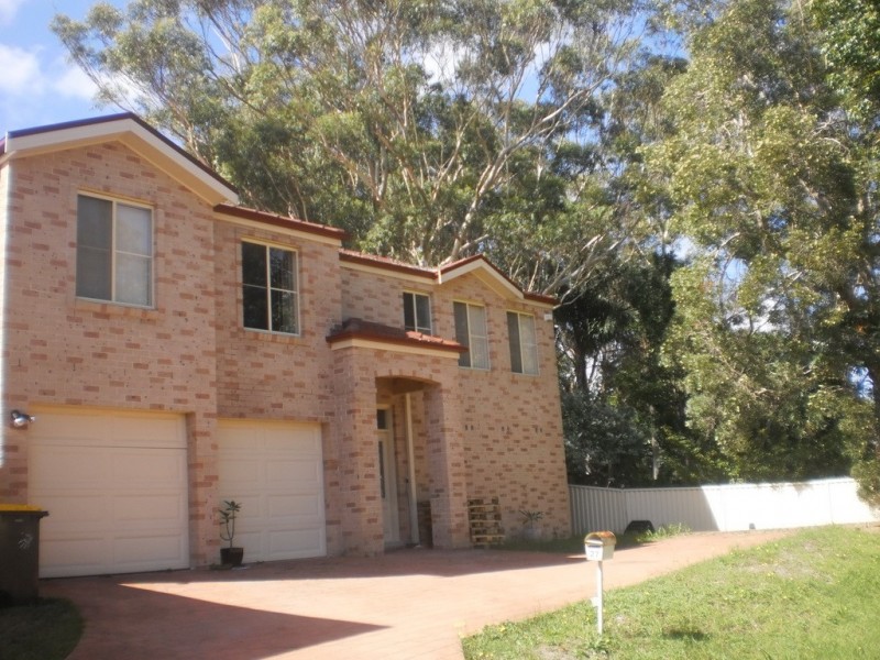 27 Francis Avenue, Lemon Tree Passage NSW 2319