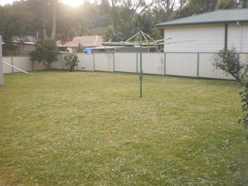 15 Mallabula Road, Mallabula NSW 2319