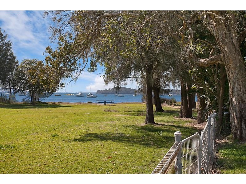 40 Tanilba Avenue, Tanilba Bay NSW 2319
