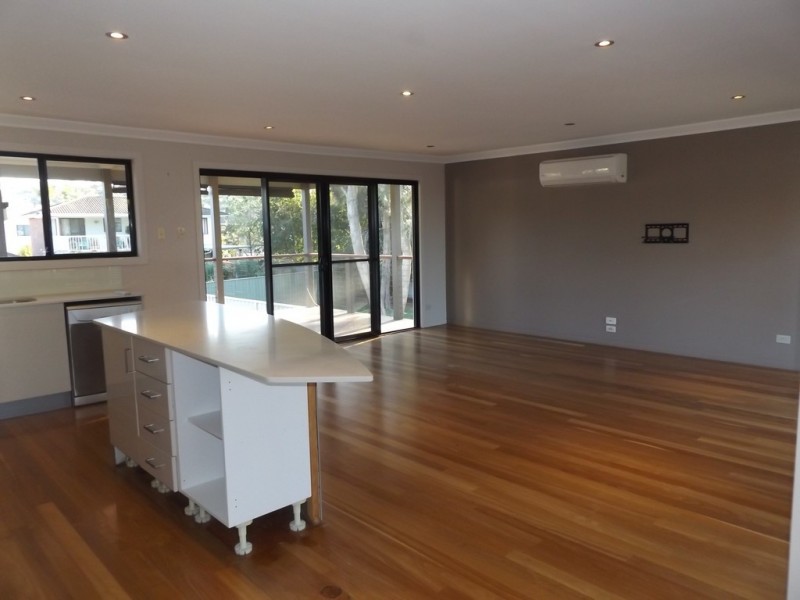 35 Cook Parade, Lemon Tree Passage NSW 2319