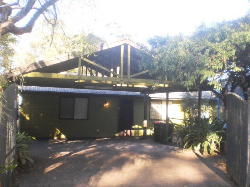 8 James Scott Crescent, Lemon Tree Passage NSW 2319