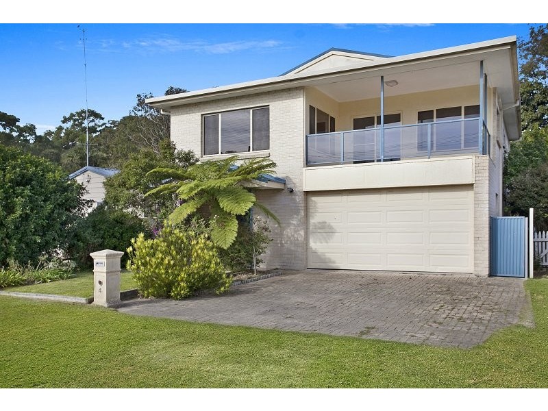 4 Tanilba Road, Mallabula NSW 2319