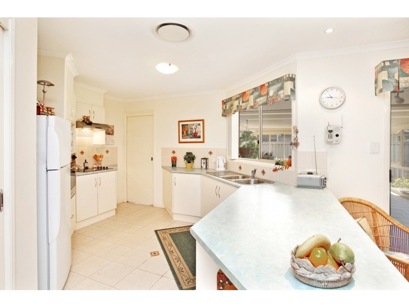 16 Brittania Drive, Tanilba Bay NSW 2319