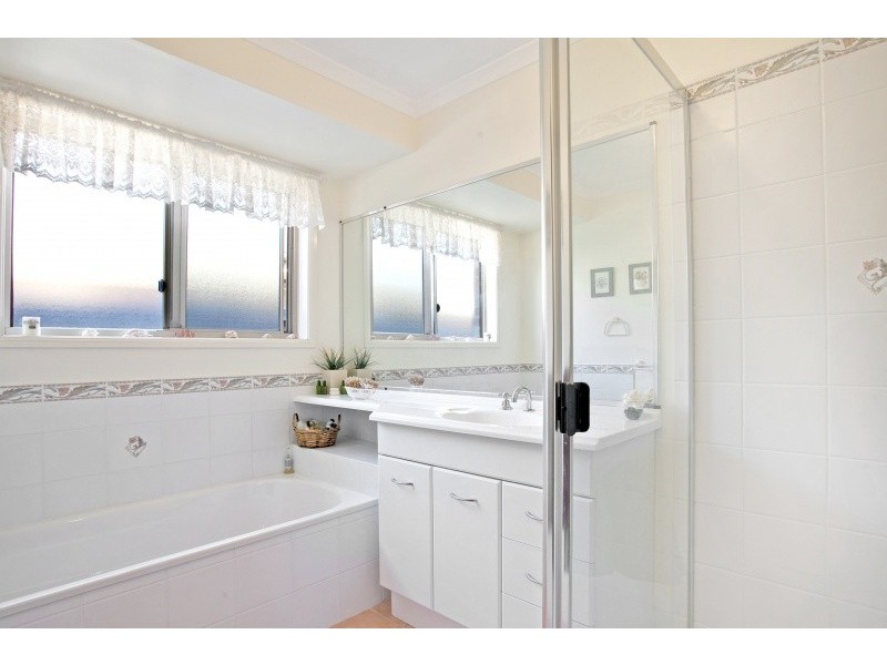 16 Brittania Drive, Tanilba Bay NSW 2319