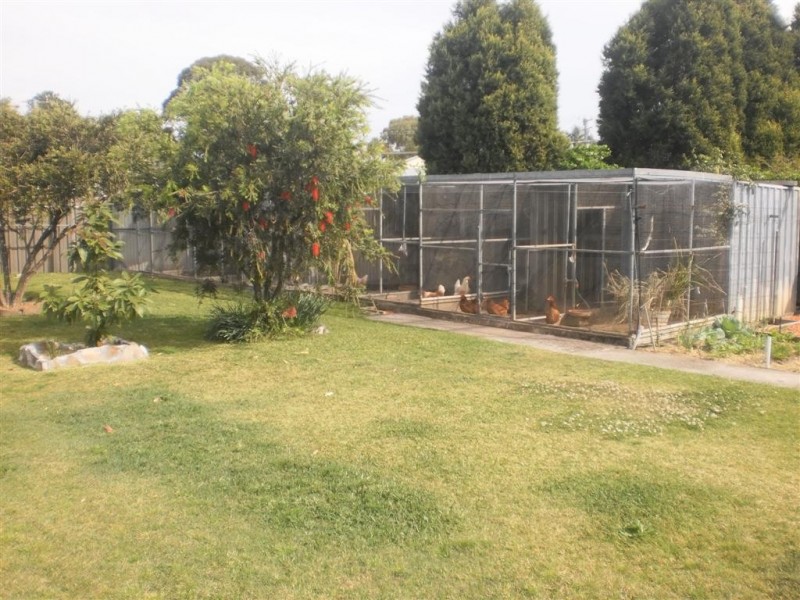 18 Pershing Place, Tanilba Bay NSW 2319