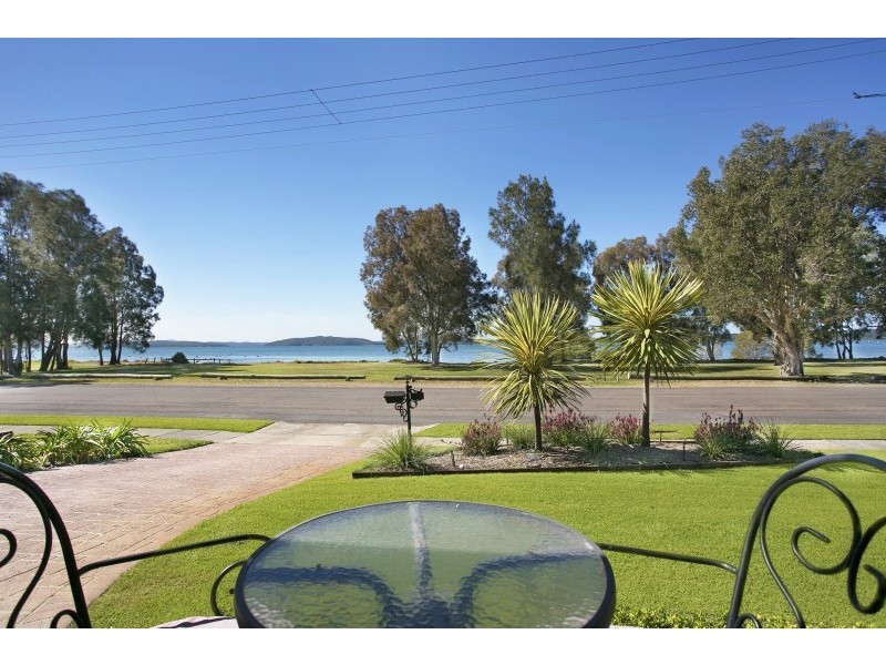 85 Cook Parade, Lemon Tree Passage NSW 2319