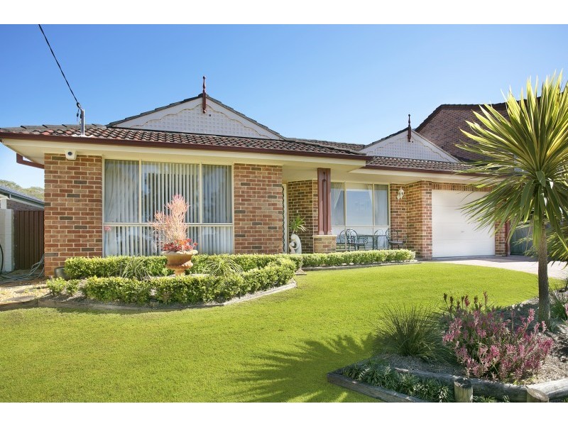 85 Cook Parade, Lemon Tree Passage NSW 2319