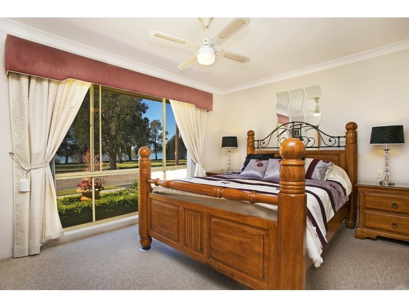 85 Cook Parade, Lemon Tree Passage NSW 2319
