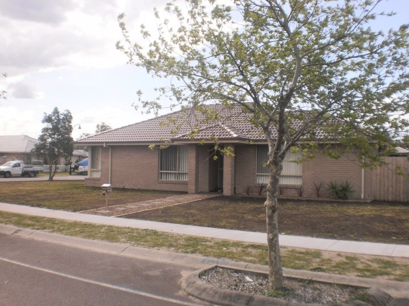 75 Pershing Place, Tanilba Bay NSW 2319