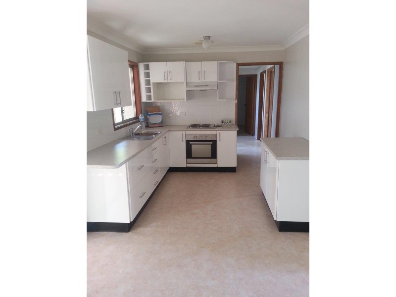 43A Lloyd George Grove, Tanilba Bay NSW 2319