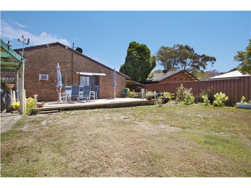 1 Army Avenue, Tanilba Bay NSW 2319
