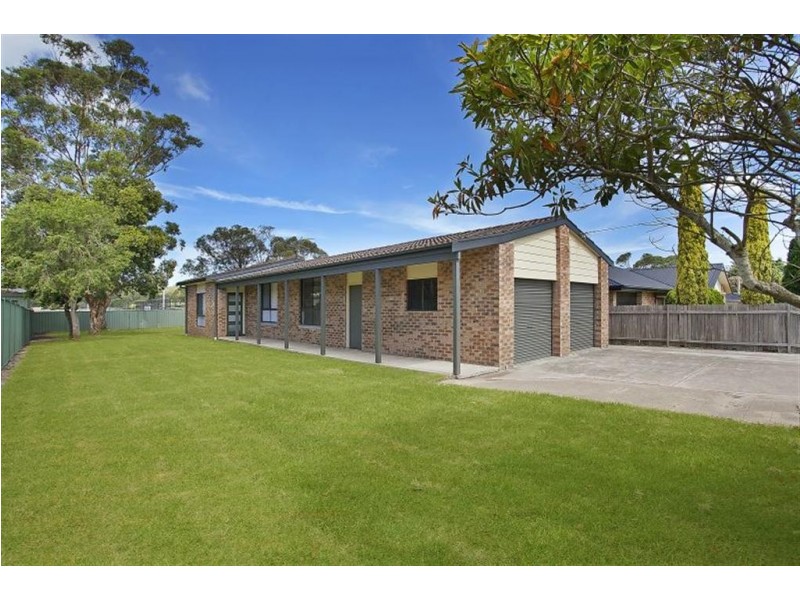 8 Wychewood Avenue, Mallabula NSW 2319