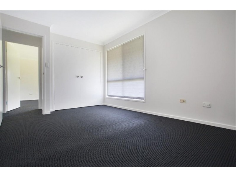 8 Wychewood Avenue, Mallabula NSW 2319