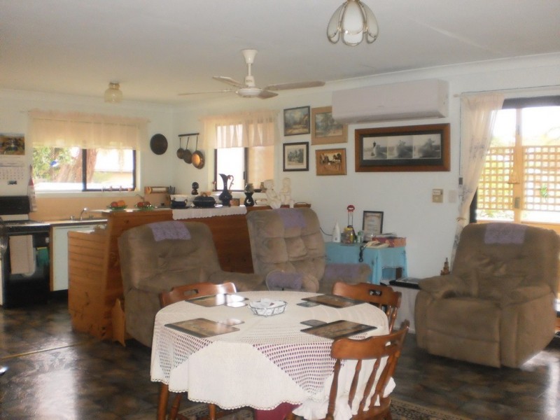 9 Russell Street, Lemon Tree Passage NSW 2319