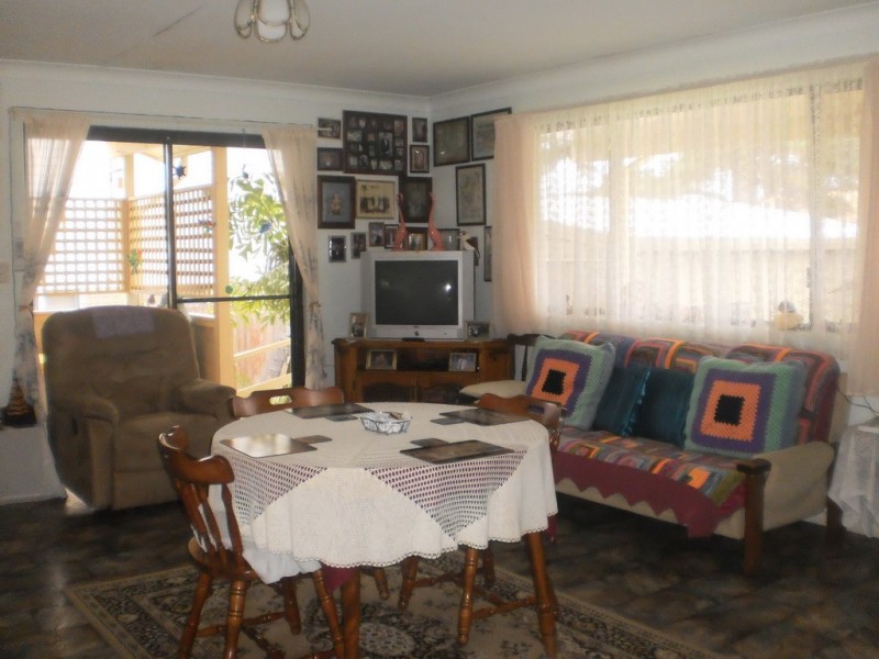 9 Russell Street, Lemon Tree Passage NSW 2319