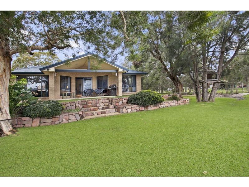 1 Hart Avenue, Mallabula NSW 2319