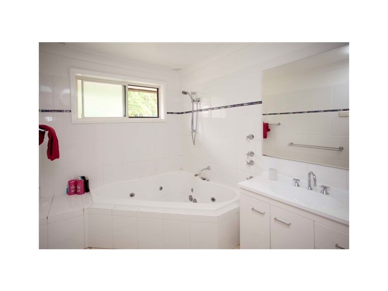 35 Gibbers Drive, Lemon Tree Passage NSW 2319