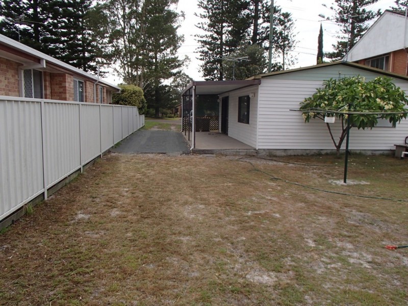 54 Ave Of The Allies, Tanilba Bay NSW 2319