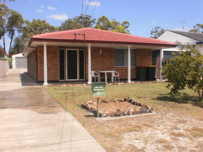 15 King Albert Ave, Tanilba Bay NSW 2319