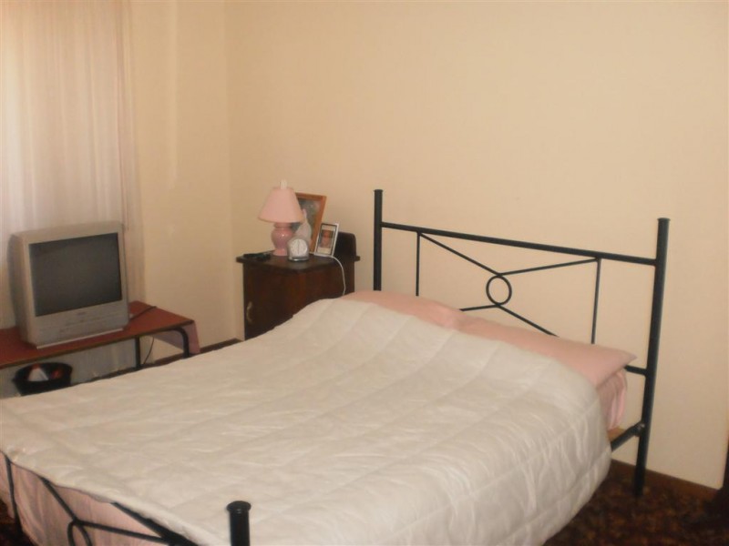 15 King Albert Ave, Tanilba Bay NSW 2319