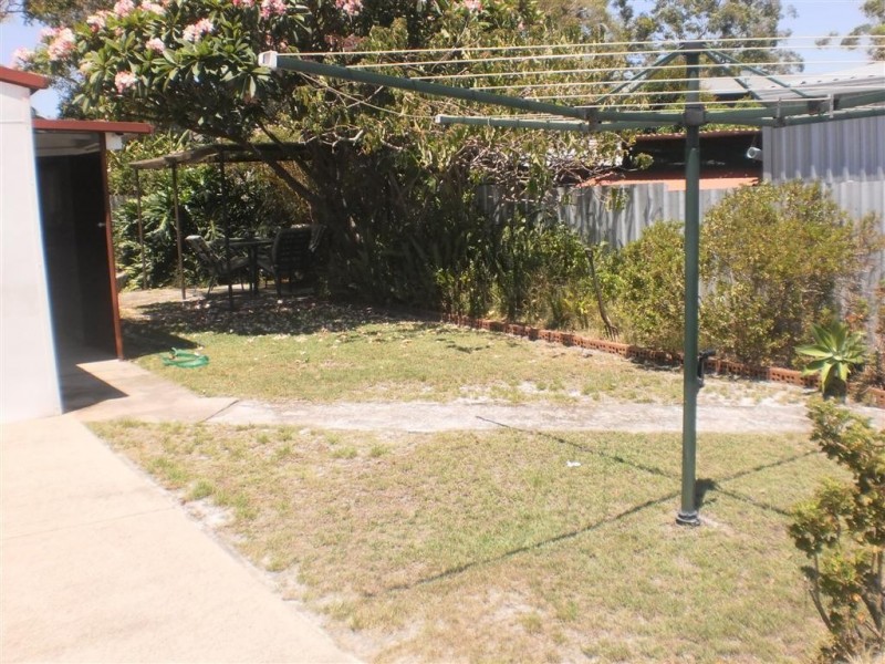 15 King Albert Ave, Tanilba Bay NSW 2319