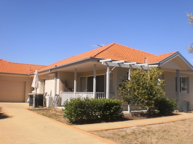 100 Diggers Drive, Tanilba Bay NSW 2319