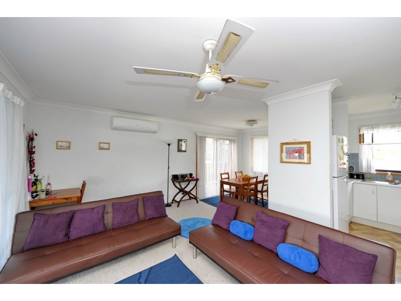 16 Avenue Of The Allies, Tanilba Bay NSW 2319