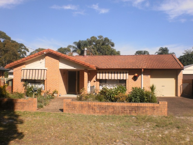 64E Ave of the Allies, Tanilba Bay NSW 2319