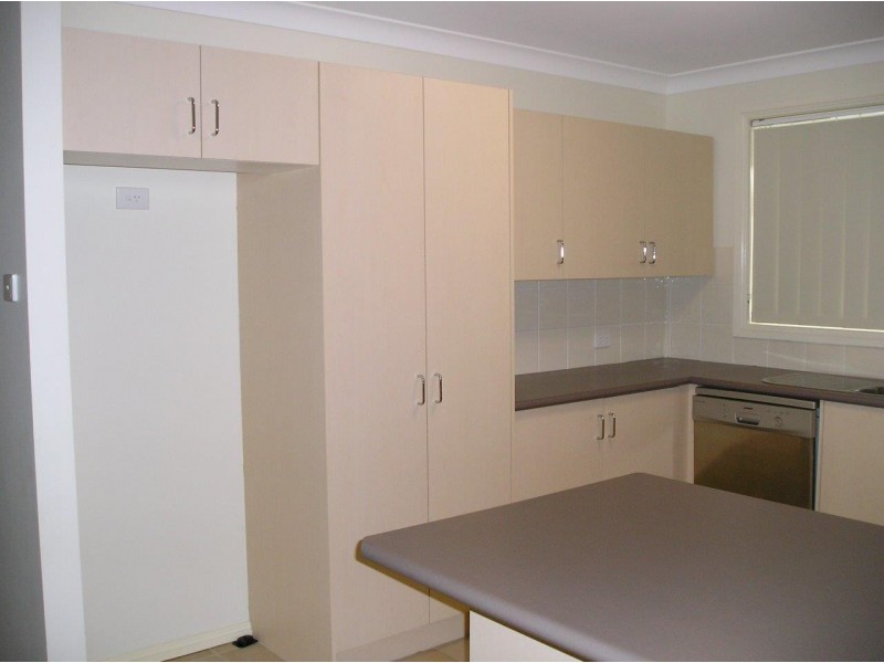 6 Brittania Drive, Tanilba Bay NSW 2319